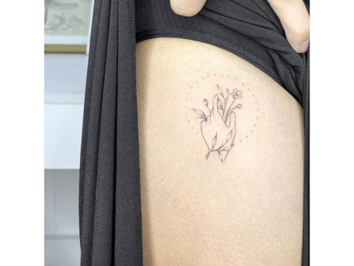 Discover the Most Stunning Thigh Tattoos for Women in 2023 - mysteriousevent.com