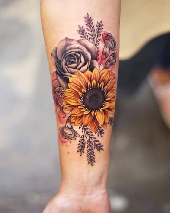 135+ Sunflower tattoo ideas: A reminder of joyful energy with you wherever you go