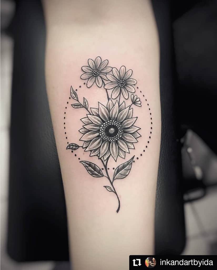 135+ Sunflower tattoo ideas: A reminder of joyful energy with you wherever you go