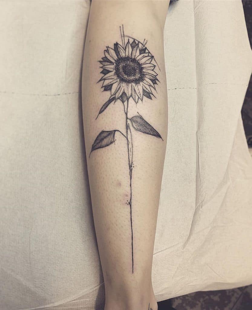 135+ Sunflower tattoo ideas: A reminder of joyful energy with you wherever you go