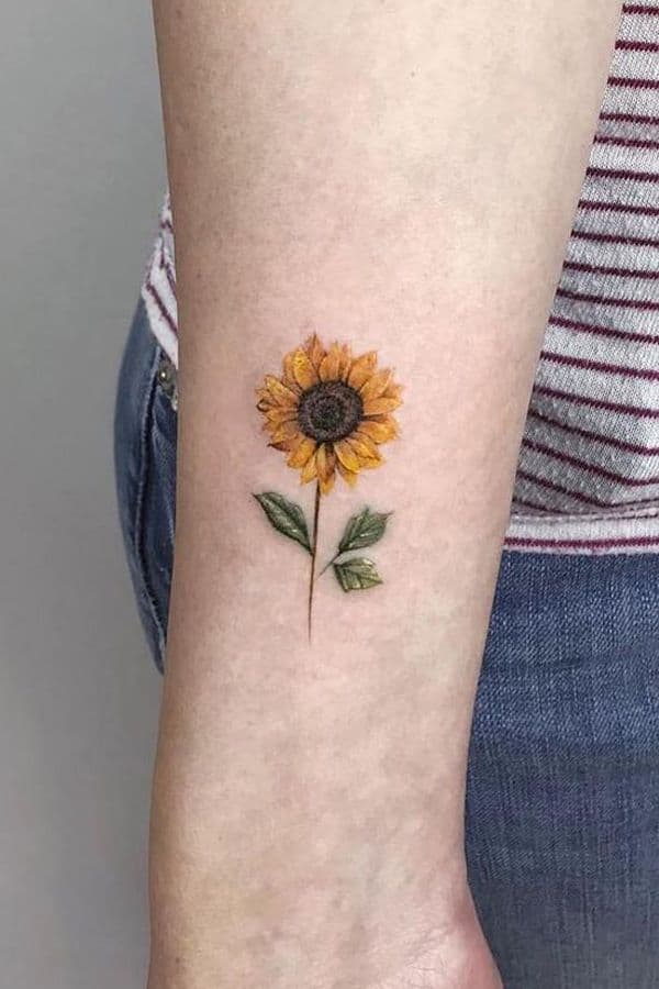 135+ Sunflower tattoo ideas: A reminder of joyful energy with you wherever you go