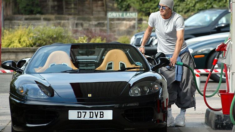 10 super exclusive car models of David Beckham