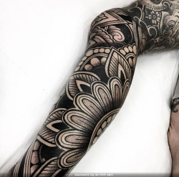 20 Striking Blackwork Tattoos For Both Men And Women.