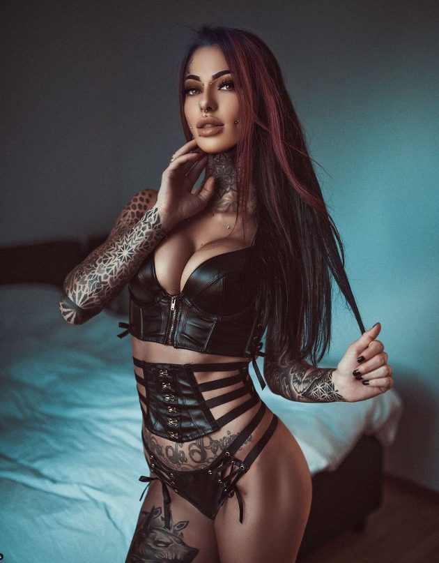 Ink And Beauty: Discover The Mesmerizing Aesthetics Of Tattoo Model Vany.