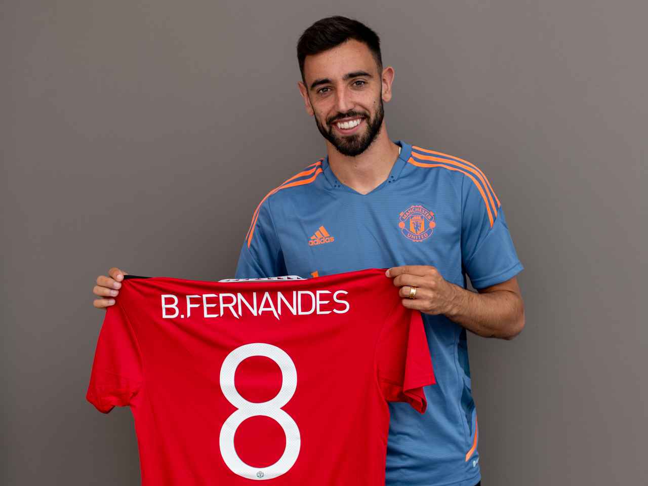 Manchester United Give Bruno Fernandes New Squad Number To Match His Tattoo