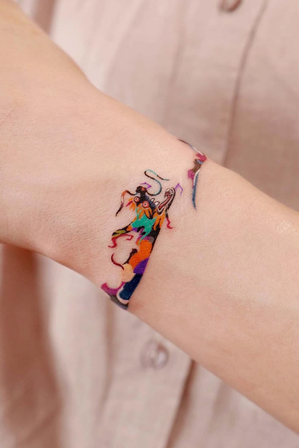 28+ Wonderful bracelet tattoo designs for women