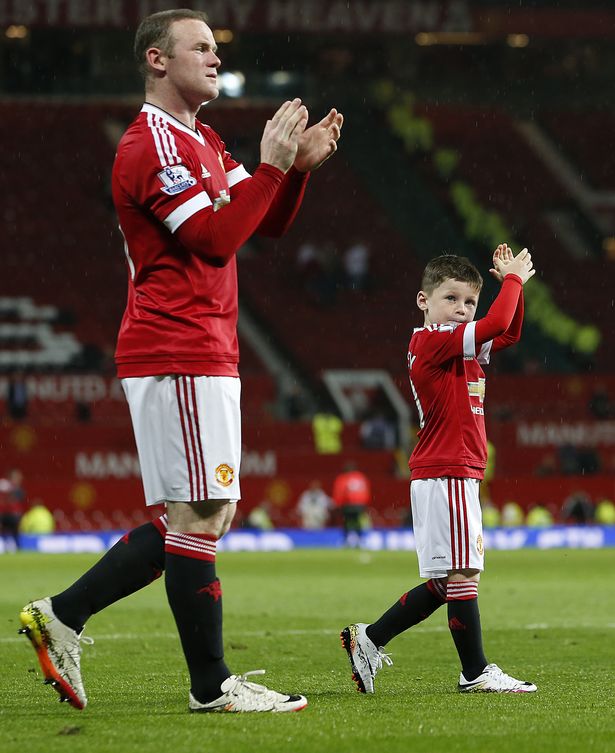 Wayne Rooney's six-year-old son Kai signs with Manchester United youth development squad - Irish Mirror Online