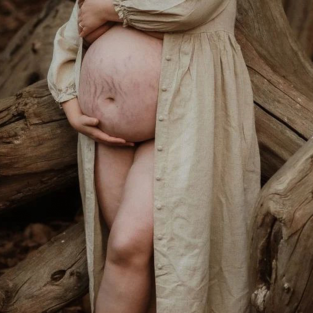 10 Perceptive Pictures Honoring Plus-Size Pregnancy