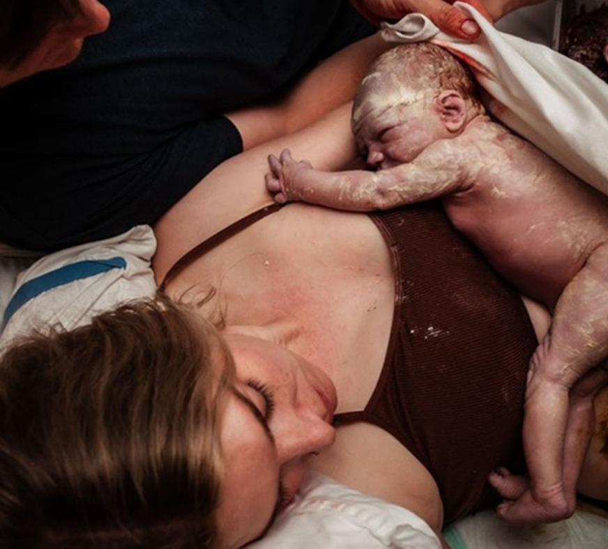 These photographs of home delivery capture the untamed beauty of childbirth.
