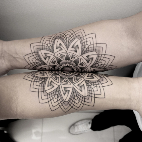 111+ Unique twin flame tattoo ideas that are actually irresistible