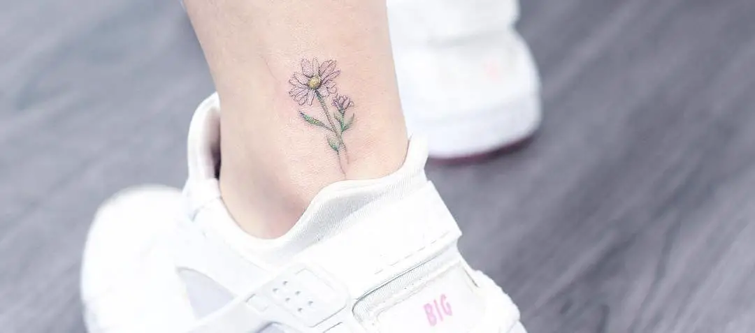 30 Subtle and delicate pastel tattoos