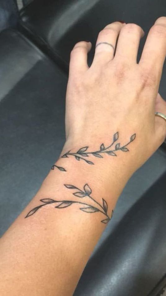 240+ Vine Tattoos For Guys and Females (2023)