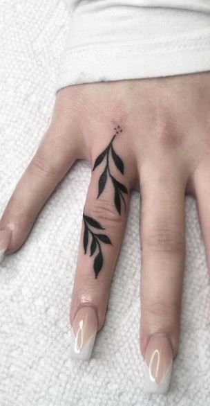 240+ Vine Tattoos For Guys and Females (2023)