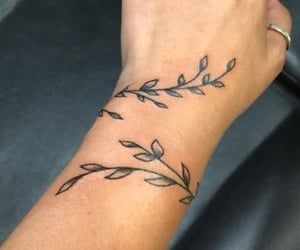 240+ Vine Tattoos For Guys and Females (2023)