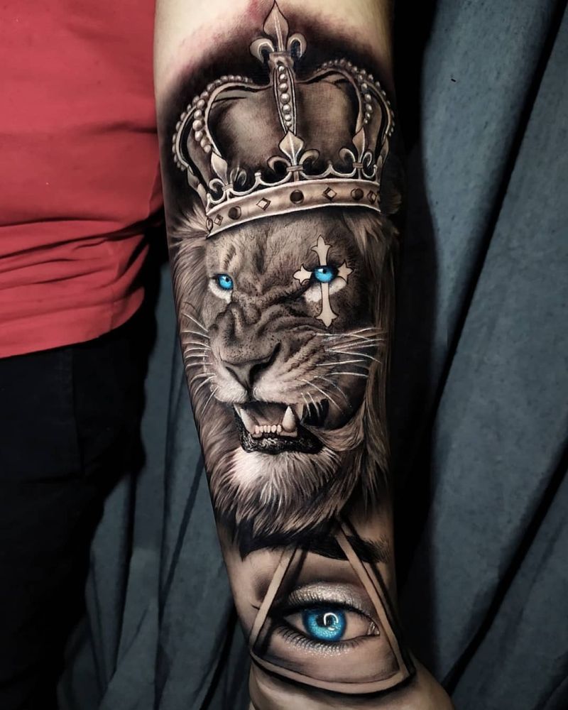 50+ eye-catching lion tattoos that'll make you want to get inked