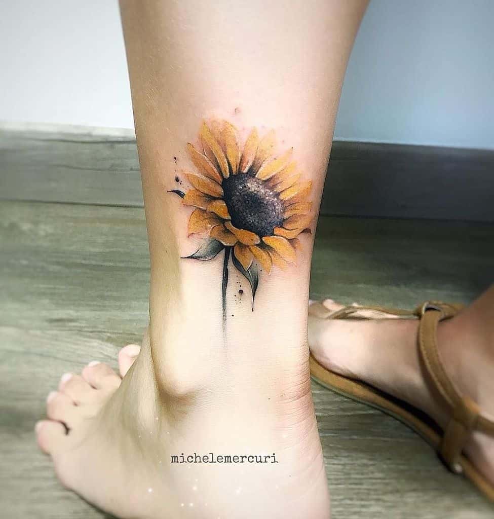 135+ Sunflower tattoo ideas: A reminder of joyful energy with you wherever you go