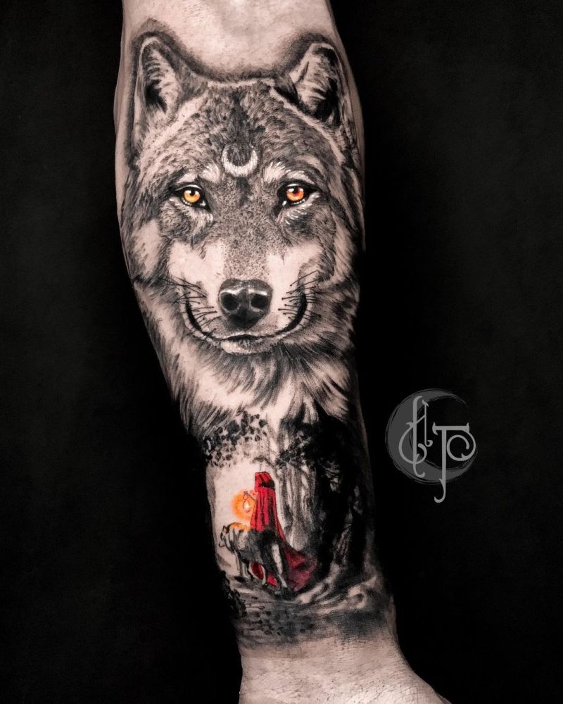 Are you ready to discover the best wolf tattoo designs?