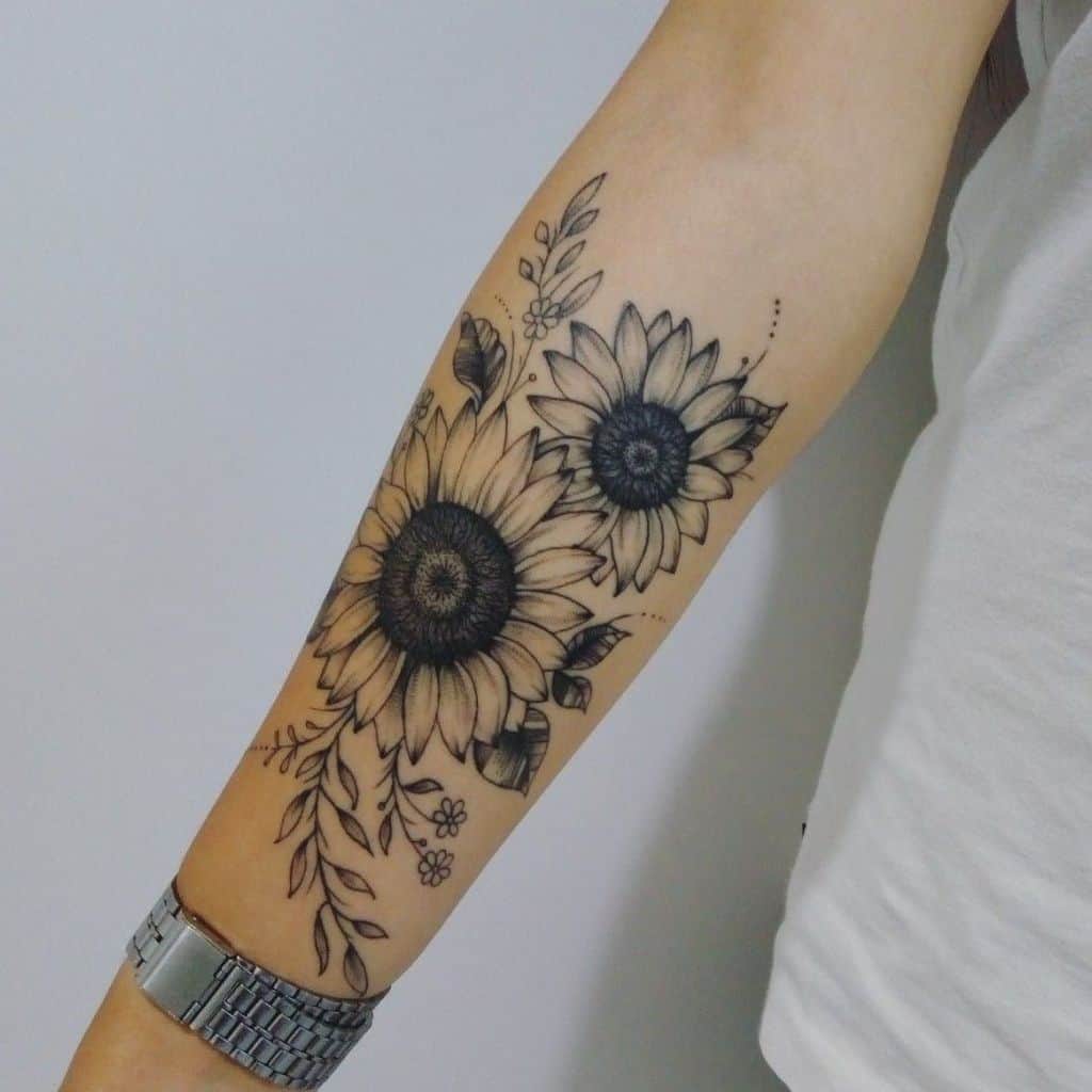 135+ Sunflower tattoo ideas: A reminder of joyful energy with you wherever you go