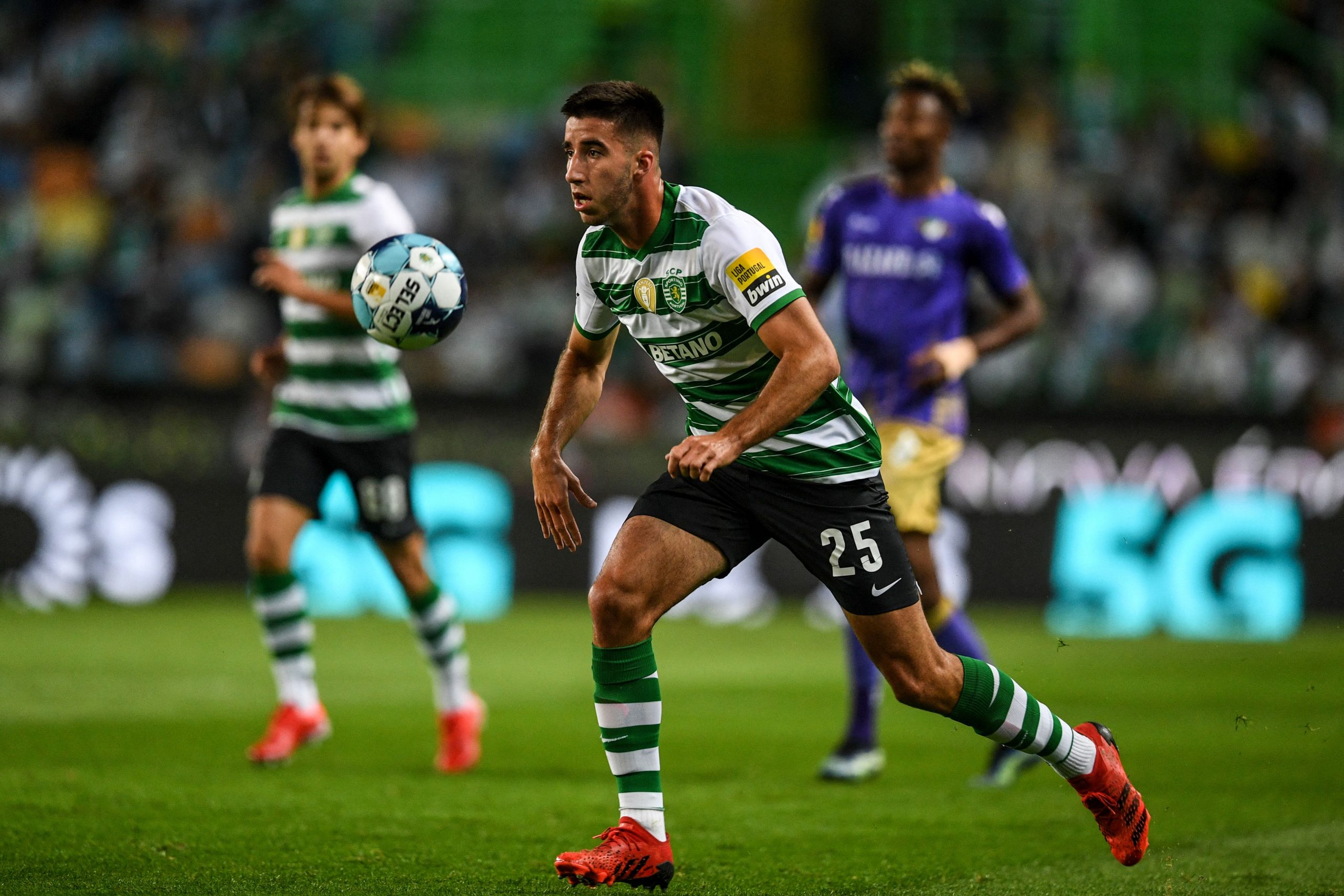 Manchester United willing to open bid for Sporting defender Goncalo Inacio