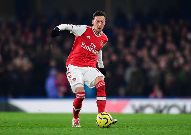 Arsenal playmaker Mesut Ozil issues update ahead of Liverpool clash