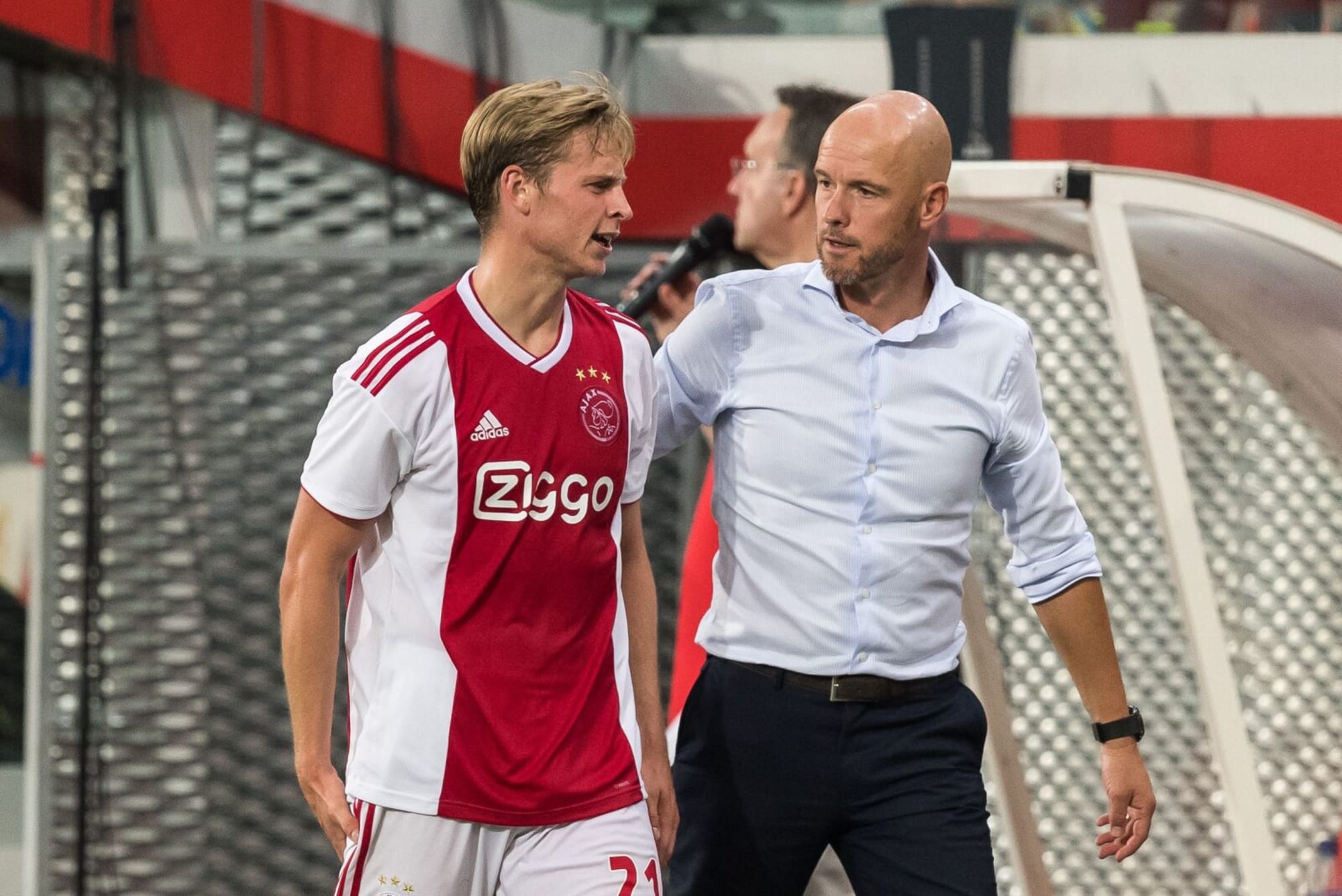 Erik ten Hag makes big Manchester United promise to Frenkie de Jong