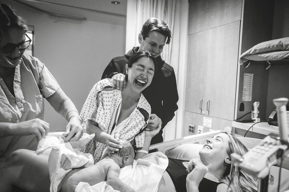 Strong images of a best friend who becomes a surrogate mother