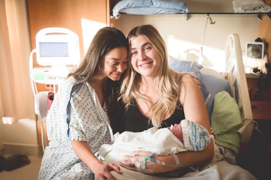 Strong images of a best friend who becomes a surrogate mother