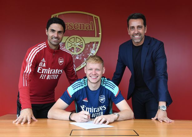 Arsenal announce Aaron Ramsdale signing after long transfer saga - Daily Star