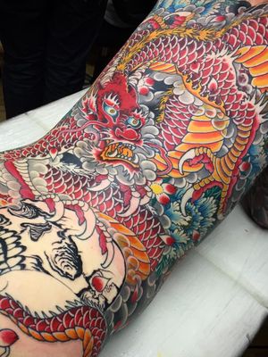 Tattoo by Stewart Robson #StewartRobson #ModernClassicTattoo #irezumi #Japanese #ukiyoe