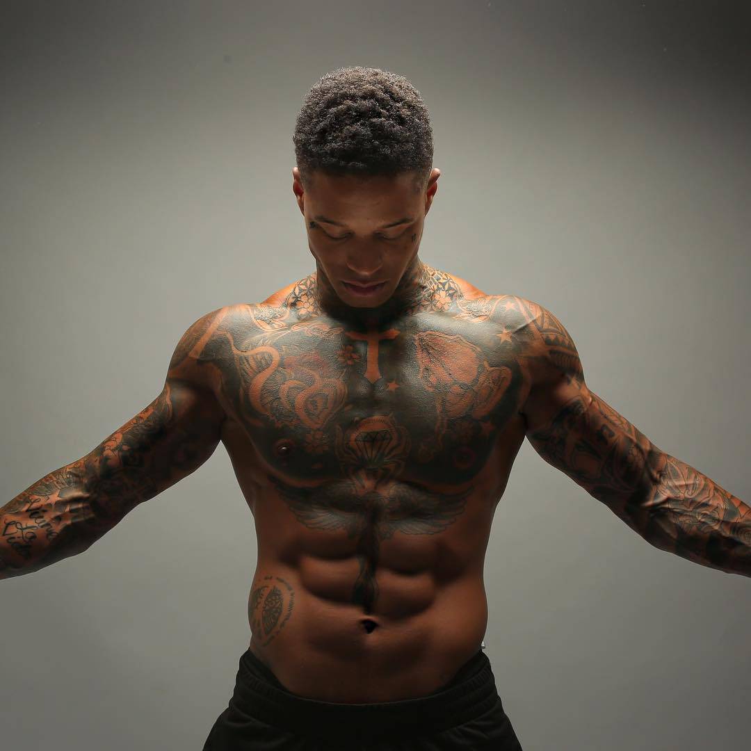 The most beautiful tattoos on the famous model Tyrone Hermitt’s body make everyone fall in love – znice.info