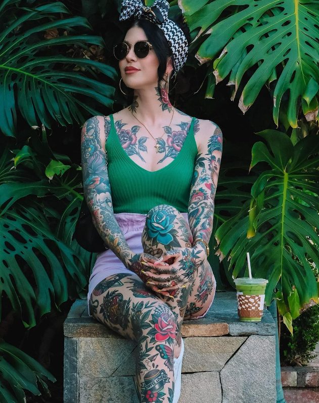 Annɑ Meliani: The Tattooed Model Redefining Beauty Standards in Fashion - mysteriousevent.com