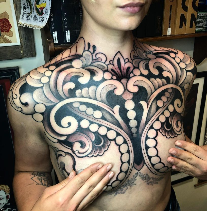 "Unleash Your Inner Artistry With Melow Perez: Barcelona'S Leading Tattoo Artist For Exquisite Blackwork, Ornamental, And Oriental Styles".