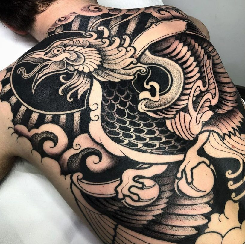 "Unleash Your Inner Artistry With Melow Perez: Barcelona'S Leading Tattoo Artist For Exquisite Blackwork, Ornamental, And Oriental Styles".