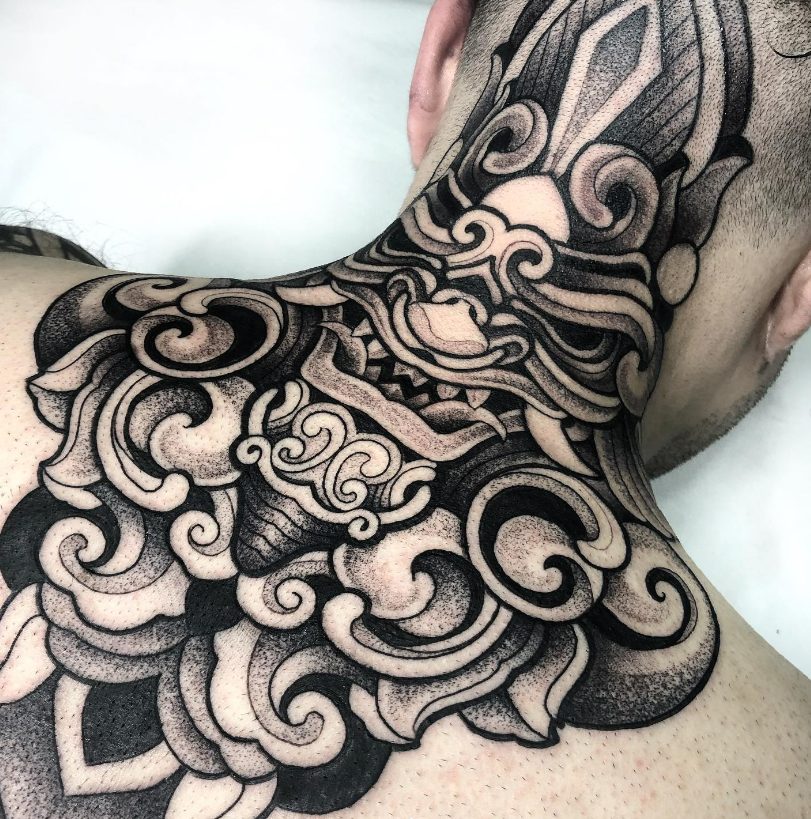 "Unleash Your Inner Artistry With Melow Perez: Barcelona'S Leading Tattoo Artist For Exquisite Blackwork, Ornamental, And Oriental Styles".