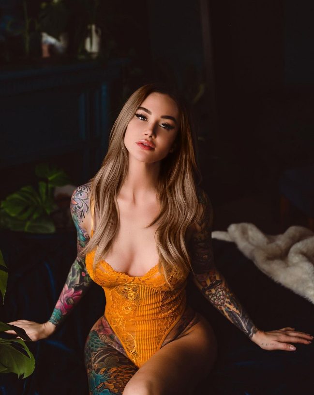 JessicaWilde: Redefining Beauty and Challenging Stereotypes as a Bold and Inspiring Tattoo Model.