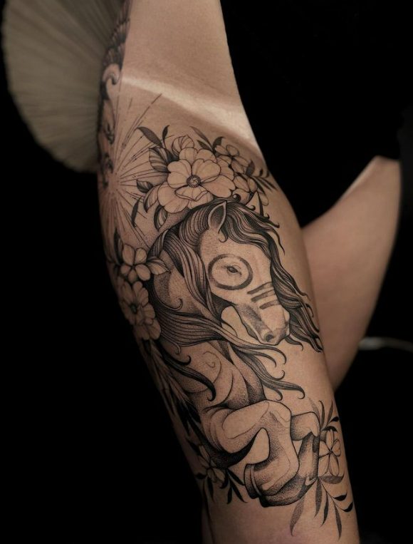 TihoKsenya Bali: The Talented Tattoo Artist Creating Mesmerizing Designs With A Deep Connection To Nature And Mythology.