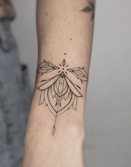 Be Captivated By The Creative Tattoos Of TihoKsenya Bali: A Tattoo Artist With A Unique Connection To Nature And Mythology