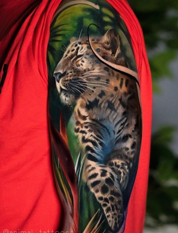 "Unleashing Creativity with Natasha ANIMAL: Discover the Stunning Designs of a Master Tattoo Artist".