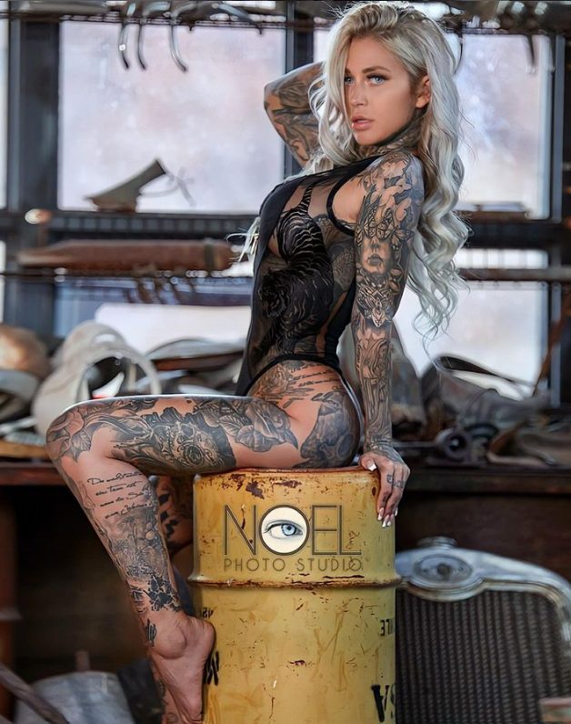 "Unveiling Daniela Bittner: The Bold and Captivating Model Redefining the Fashion Industry with Her Daring Tattoos and Fearless Attitude".