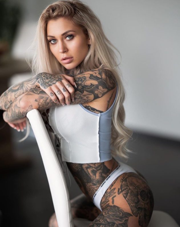 "Unveiling Daniela Bittner: The Bold and Captivating Model Redefining the Fashion Industry with Her Daring Tattoos and Fearless Attitude".