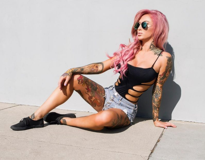 Discover The Mesmerizing World Of Kelly Shea: The Inked Beauty And Talented Model.