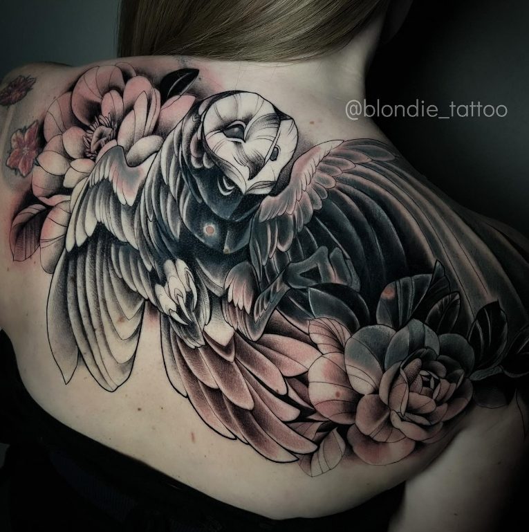 Albina Kruchinina's Inked Masterpieces: Exploring Her Stunning Tattoo Designs in Color, Black & Grey Realism, Watercolor, and Graphic Art.