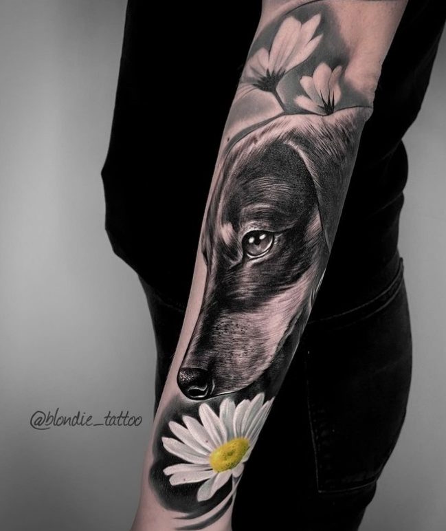 Albina Kruchinina's Inked Masterpieces: Exploring Her Stunning Tattoo Designs in Color, Black & Grey Realism, Watercolor, and Graphic Art.