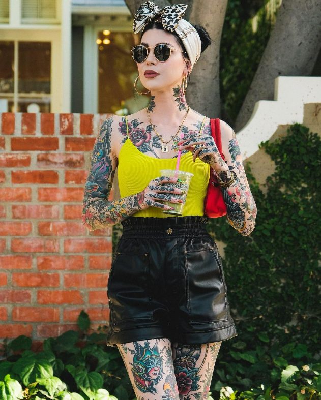 Annɑ Meliani: The Tattooed Model Redefining Beauty Standards in Fashion - mysteriousevent.com