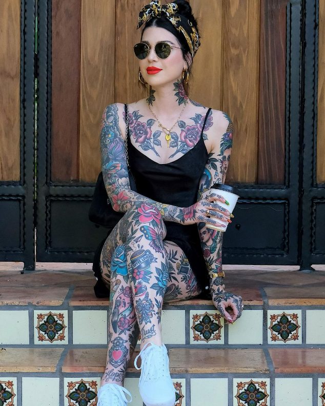 Annɑ Meliani: The Tattooed Model Redefining Beauty Standards in Fashion - mysteriousevent.com