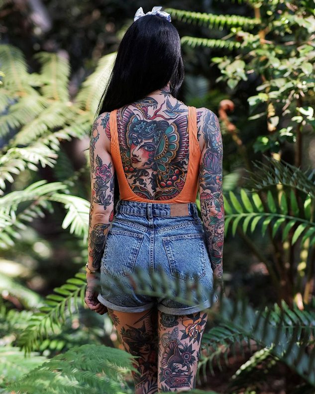 Annɑ Meliani: The Tattooed Model Redefining Beauty Standards in Fashion - mysteriousevent.com