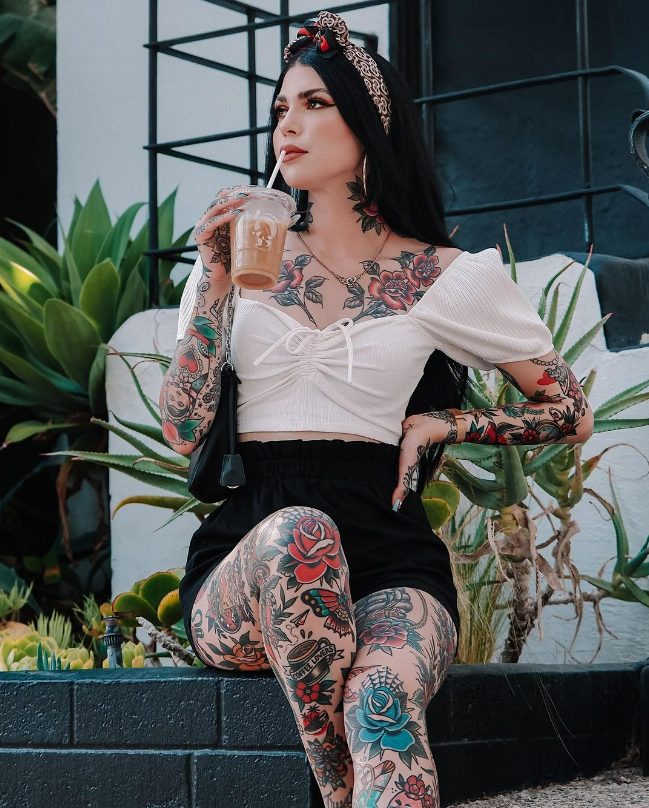 Annɑ Meliani: The Tattooed Model Redefining Beauty Standards in Fashion - mysteriousevent.com