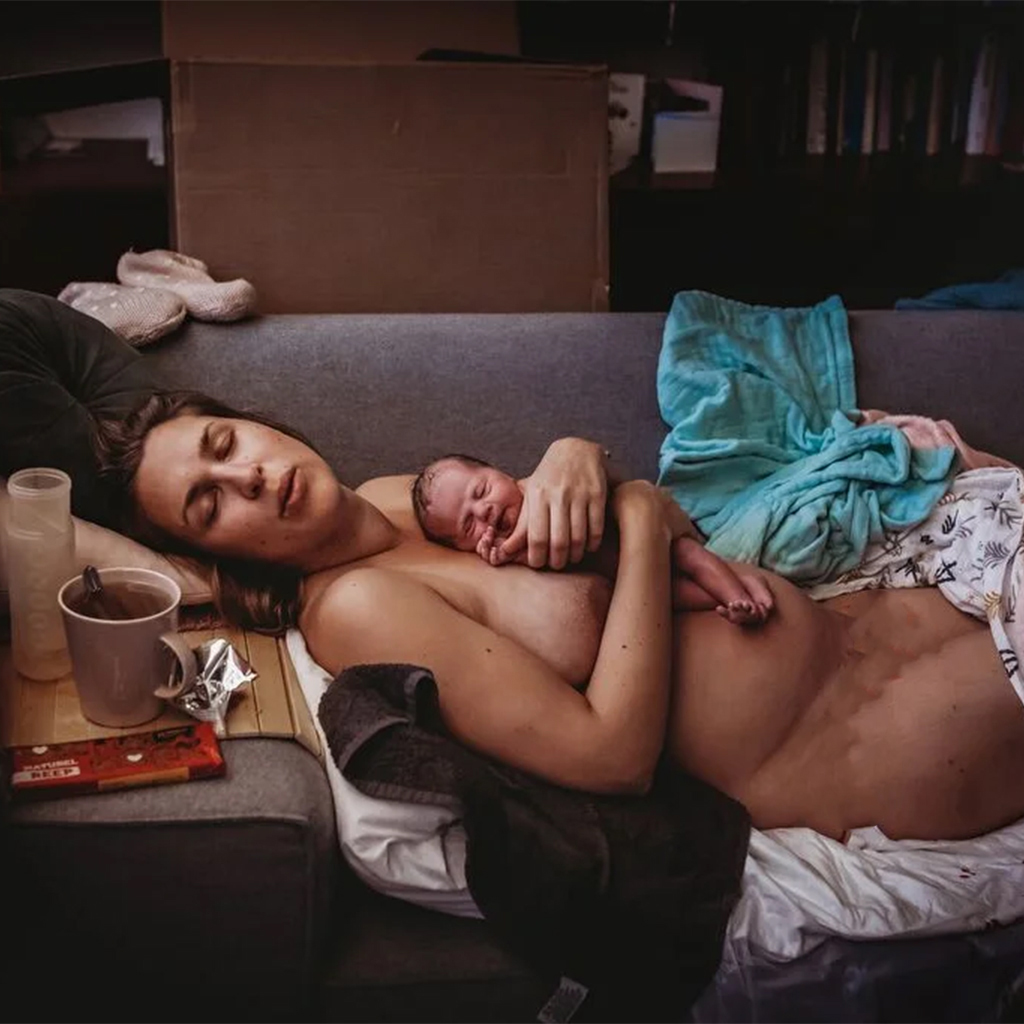 LABOUR OF LOVE! These Award-Winning Photographs Demonstrate How Amazing Mothers Are