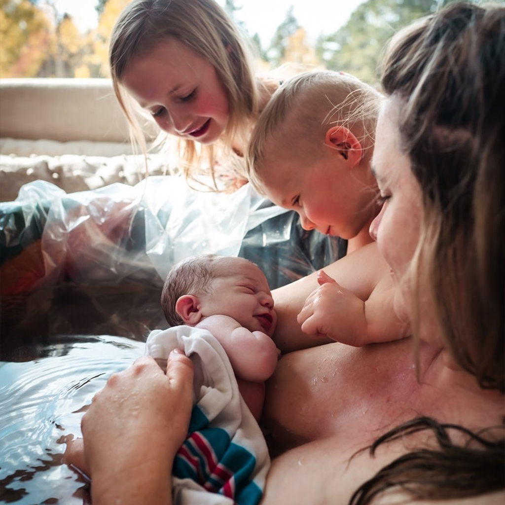 The Miracle Of Birth: Photographs Of Childbirth In The Hospital, At Home, And On The Water