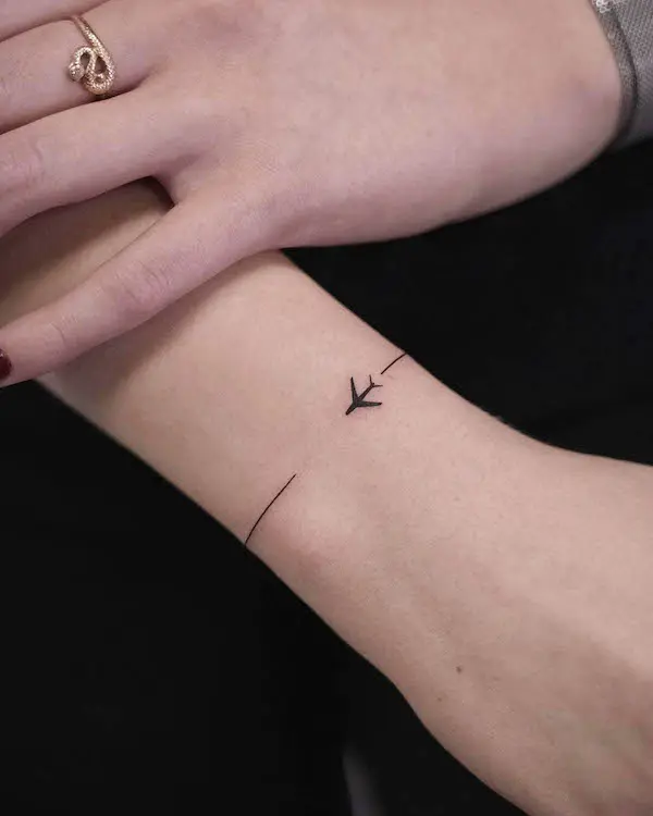 68+ Bracelet Tattoos That Are Better Than Jewelry in 2023 - mysteriousevent.com